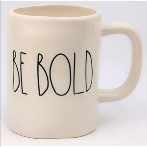 ❤️Rae dun "be bold" mug❤️
